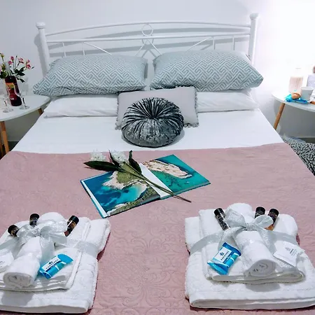 Angelina's Cosy In Corfu Town * コルフ島