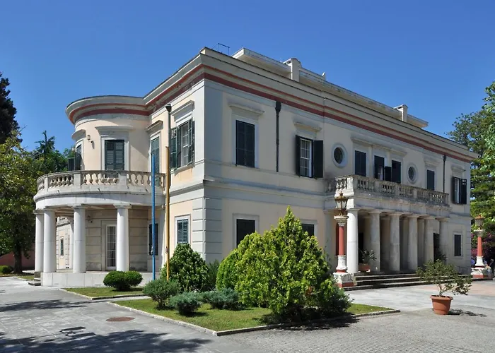 Angelina's Cosy In Corfu Town Apartment