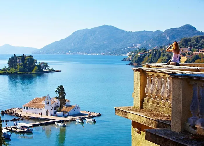 Angelina's Cosy In Corfu Town Apartment *